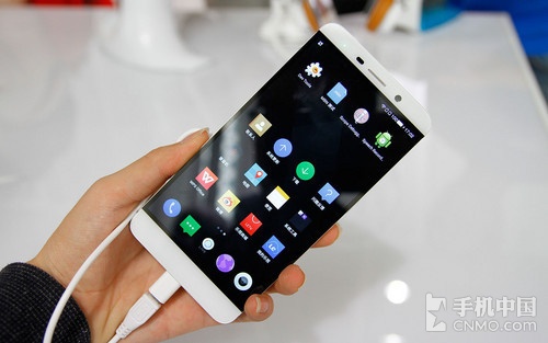 超給力的國產(chǎn)機(jī)_摩托羅拉Moto X Pro第1張圖