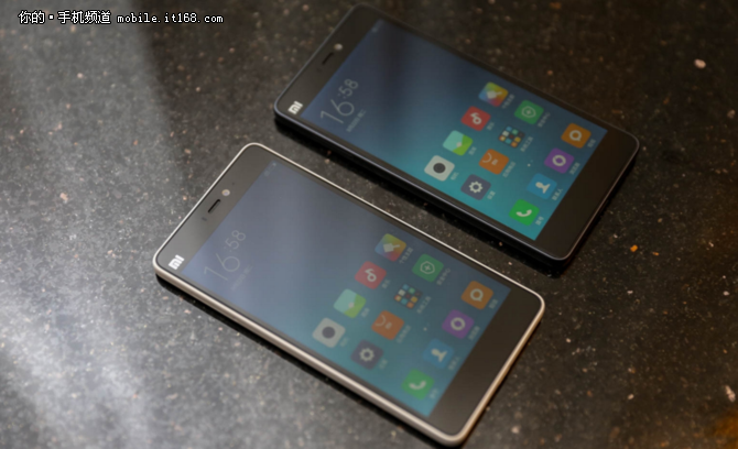 HTC One M9+是HTC在今年上半年針對大陸市場特別推出了旗艦機型，相比于M9，HTC One M9+加入了指紋識別功能，并且采用了更大尺寸的2K分辨率屏幕。同時也延續(xù)了HTC One M8經(jīng)典的全金屬一體成型機身以及后置雙攝像頭?，F(xiàn)在我們發(fā)現(xiàn)這款上市價格高達(dá)4999元的手機直降兩千五，在國美在線僅售2489元!有打算購入M9+的小伙伴一定要抓住這次機會哦!