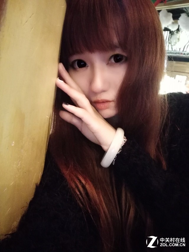 除此外還提供韓式裸妝、可愛芭比、清新自然等8鐘自拍妝容可選。