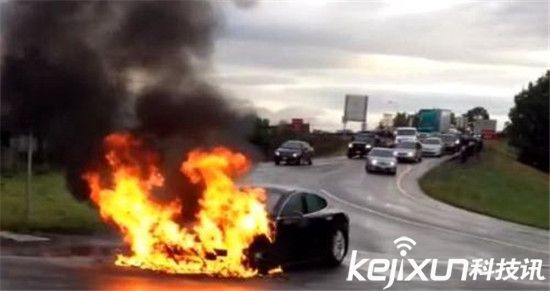特斯拉不時起火自燃：電動汽車是否真的安全？