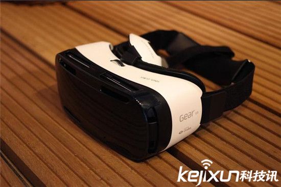 蘋(píng)果VR野心曝光：扎克伯格表示VR現(xiàn)在并不成熟