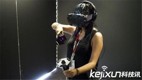 HTC vive史上最強？體驗極致虛擬現實！