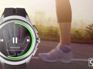Android Wear智能手表：一款脫離手機(jī)的智能手表