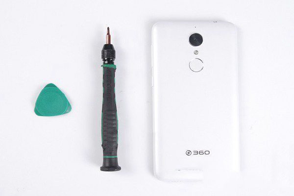 360手機(jī)N4做工如何？360手機(jī)N4拆機(jī)圖解評(píng)測(cè)