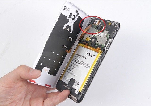 360手機(jī)N4做工如何？360手機(jī)N4拆機(jī)圖解評(píng)測(cè)