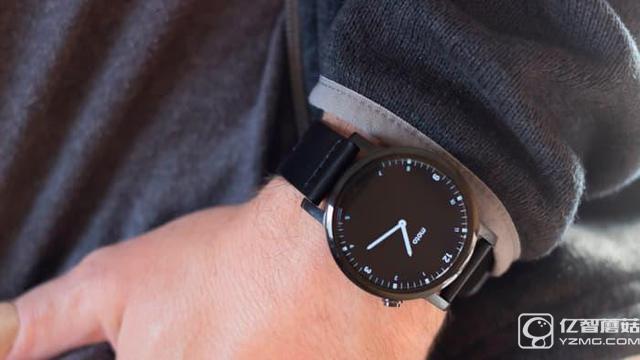 Moto360二代迎來系統(tǒng)升級(jí) 增強(qiáng)心率功能