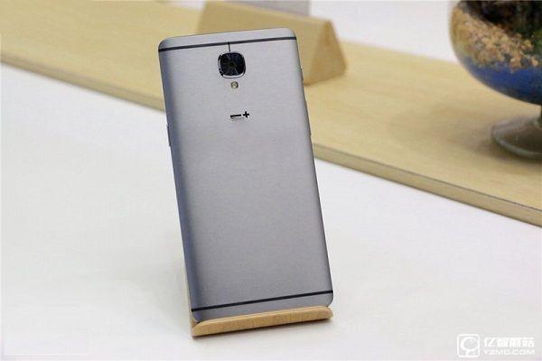 一加手機(jī)3和OPPO R9哪個(gè)好看？外觀對(duì)比
