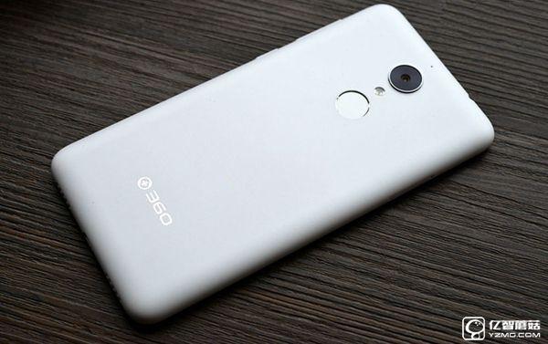 360手機(jī)N4S和N4哪個好？360手機(jī)N4與N4S區(qū)別對比