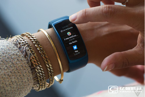 三星Gear Fit 2手環(huán)深度評測：1200元人民幣的價(jià)格 堪稱智能手環(huán)之巔