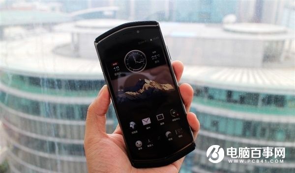 E人E本8848鈦金手機(jī)M3正式發(fā)布 售價(jià)9999元起