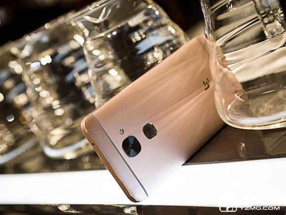 魅族MX6領(lǐng)銜 2016高性?xún)r(jià)比快充手機(jī)任你挑選 