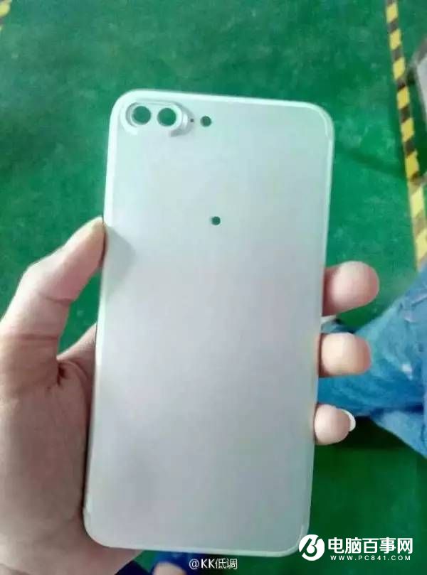 Pro版被砍掉 iPhone7 Plus半成品實(shí)拍