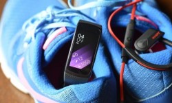 Gear Fit 2手環(huán)終于升級了  可自動為仰臥起坐計數(shù)