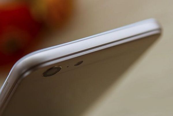 OPPO A57好看嗎 外觀顏值評(píng)測(cè)