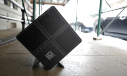 惠普推高端游戲臺式機(jī)OMEN X    只是機(jī)箱就賣4000元