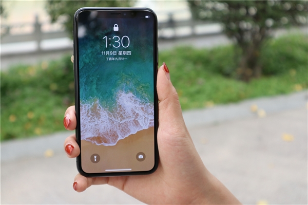 蘋果準(zhǔn)備iPhone X二代：壓低三星OLED屏報(bào)價(jià)