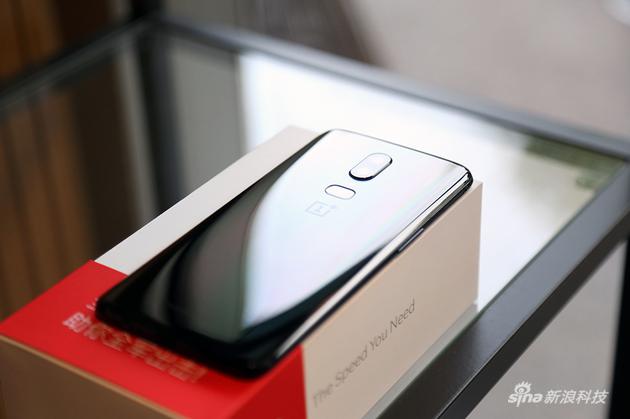 一加6、堅(jiān)果R1、小米MIX 2s對比評測 你該怎么選？