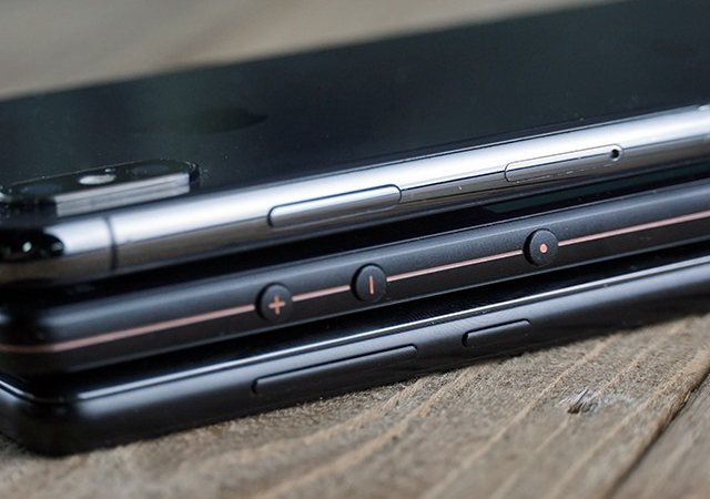 堅果R1、小米MIX2S、iPhone X對比評測 國產旗艦對決蘋果
