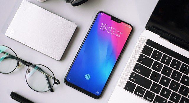 vivo Y83和X21哪個好？vivo X21和vivo Y83區(qū)別對比