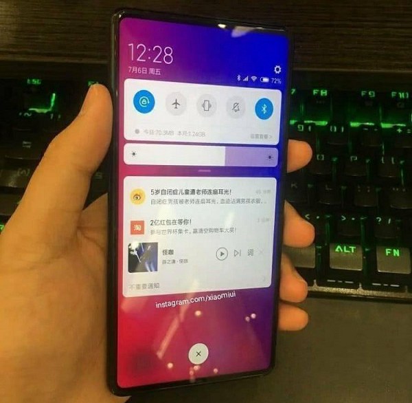 小米MIX3真機(jī)諜照曝光：屏占比超95% 比OV更激進(jìn)？