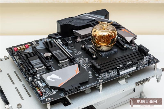 AMD平臺(tái)B450與B350主板對比 B450和B350哪個(gè)好？