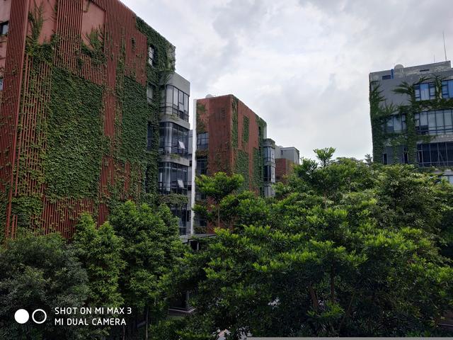 榮耀Note10和小米Max3對比評測 巨屏手機選哪款好？