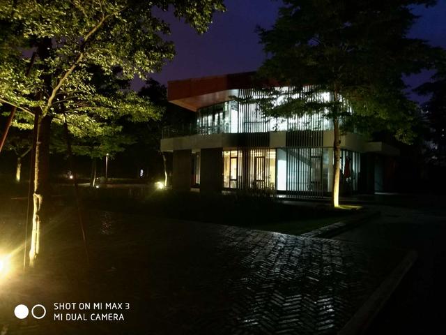 榮耀Note10和小米Max3對比評測 巨屏手機選哪款好？
