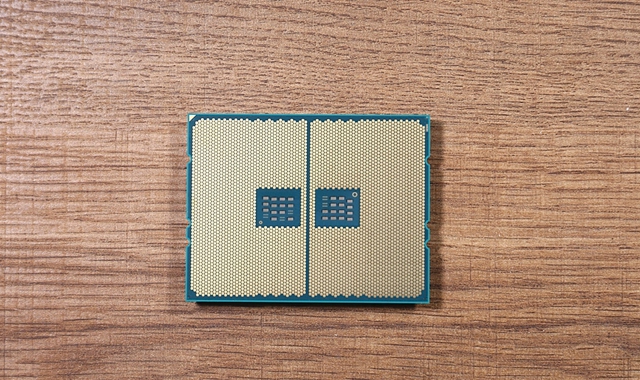 AMD線程撕裂者2990WX開(kāi)箱圖賞 32核最強(qiáng)CPU來(lái)襲！