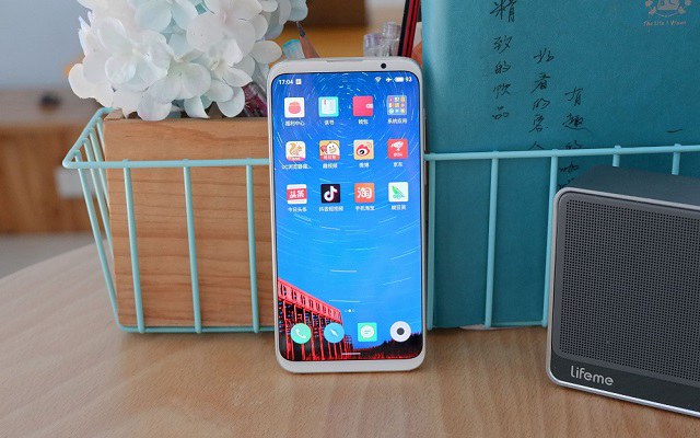 魅族15和16哪個(gè)更好？魅族16對比魅族15秒懂區(qū)別