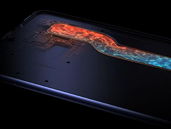 華為Mate 20 X對比iPhone XS Max：誰才是最強游戲旗艦！