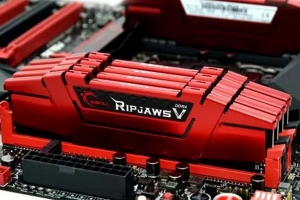 閃存芯片價(jià)格暴跌30％ 買電腦內(nèi)存和SSD硬盤的建議再等等